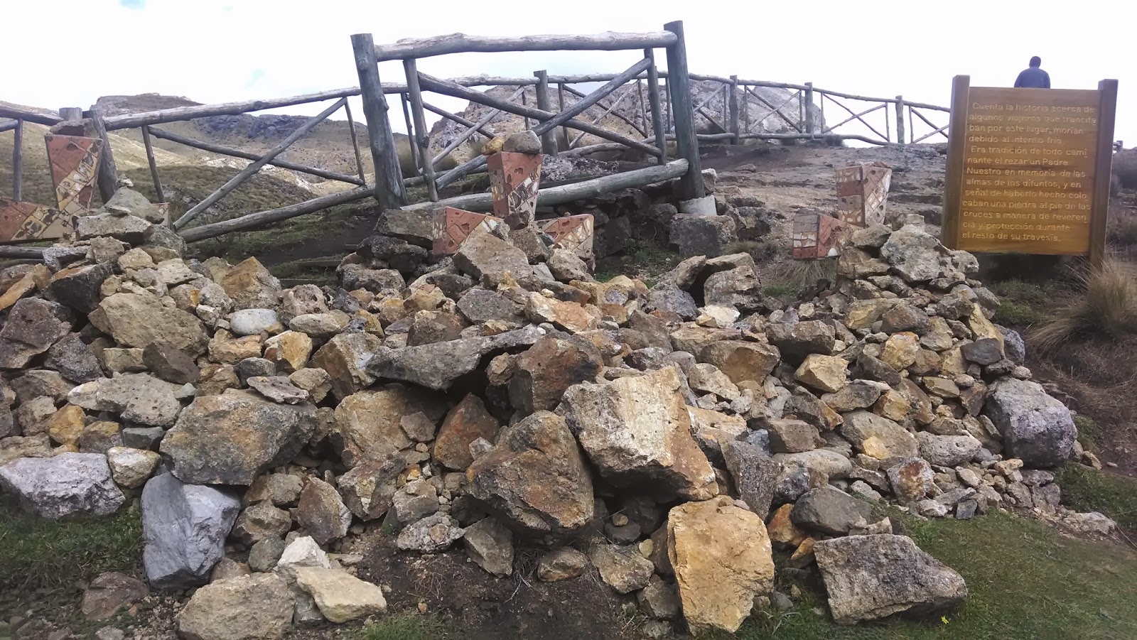 Image result for tres cruces las cajas